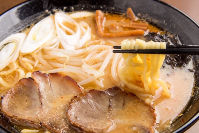 麺や波音（ハオン）